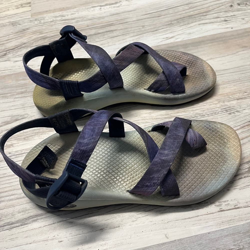 Chaco’s size 9